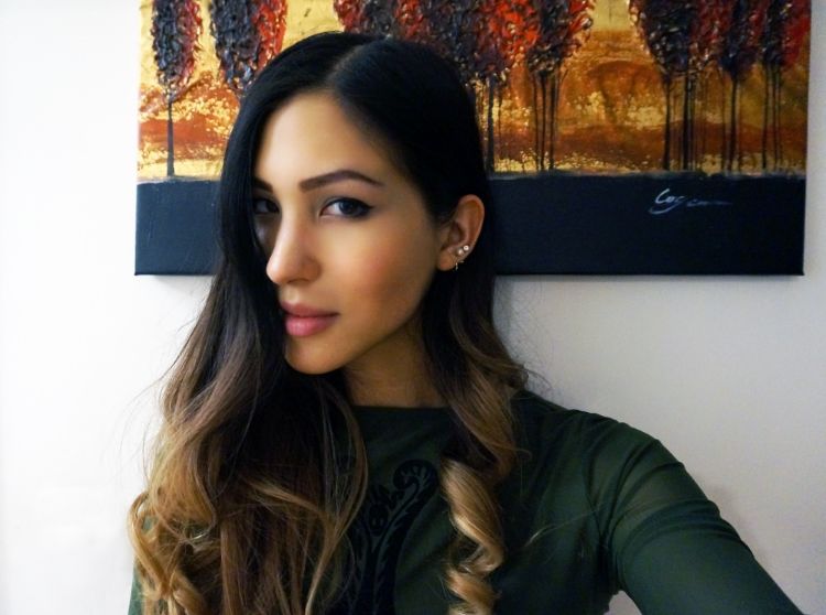 ombre dip dye hair, selfie, Euriental