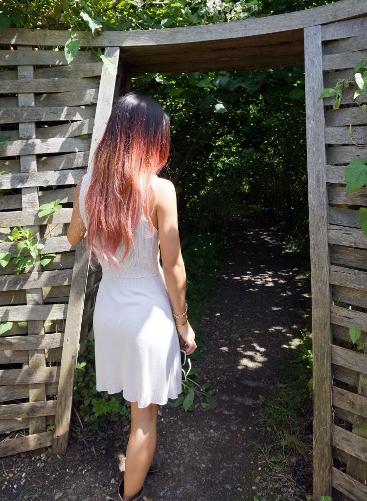 Euriental, white summer dress, cowboy boots, Prada sunglasses, Kew Gardens