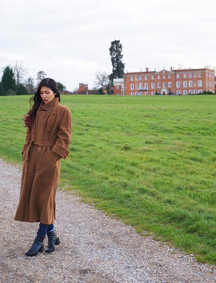 Euriental || fashion & luxury travel || vintage camel winter coat, Guess jeans