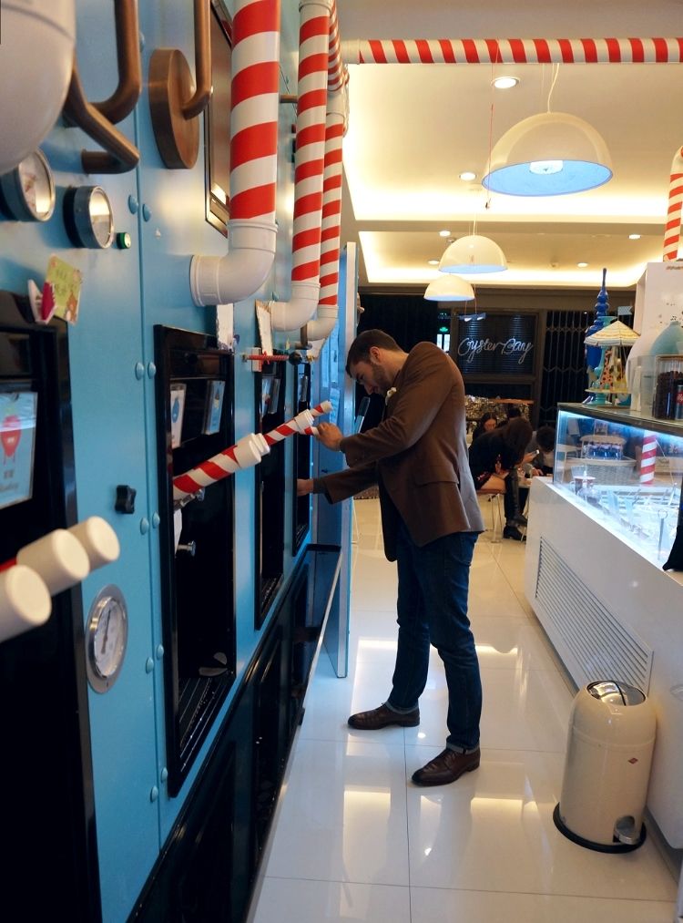 Euriental | fashion & luxury travel | Shanghai photo diary, soft serve ice cream in Xin Tian Di