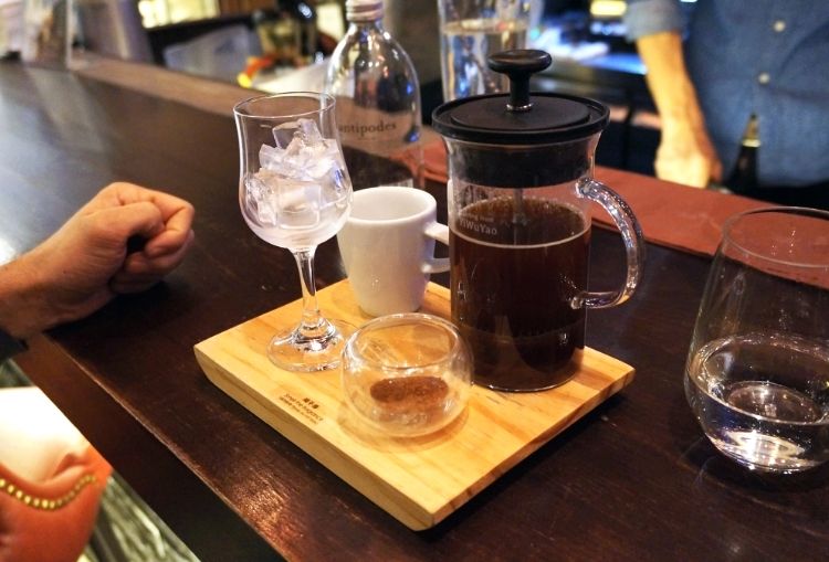 Euriental | fashion & luxury travel | Shanghai photo diary, drip coffee