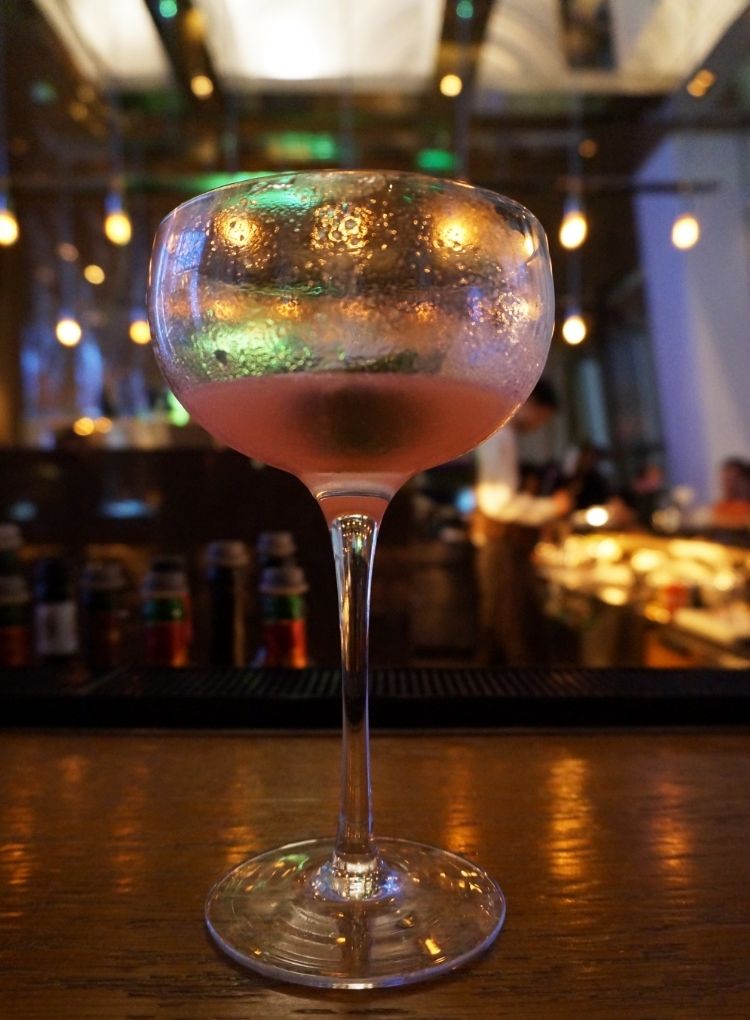 Euriental | fashion & luxury travel | Shanghai photo diary, Park Hyatt Shanghai bar