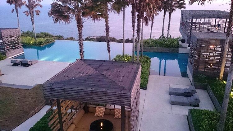 Euriental | fashion & luxury travel | Alila Villas Uluwatu, Bali - the pool