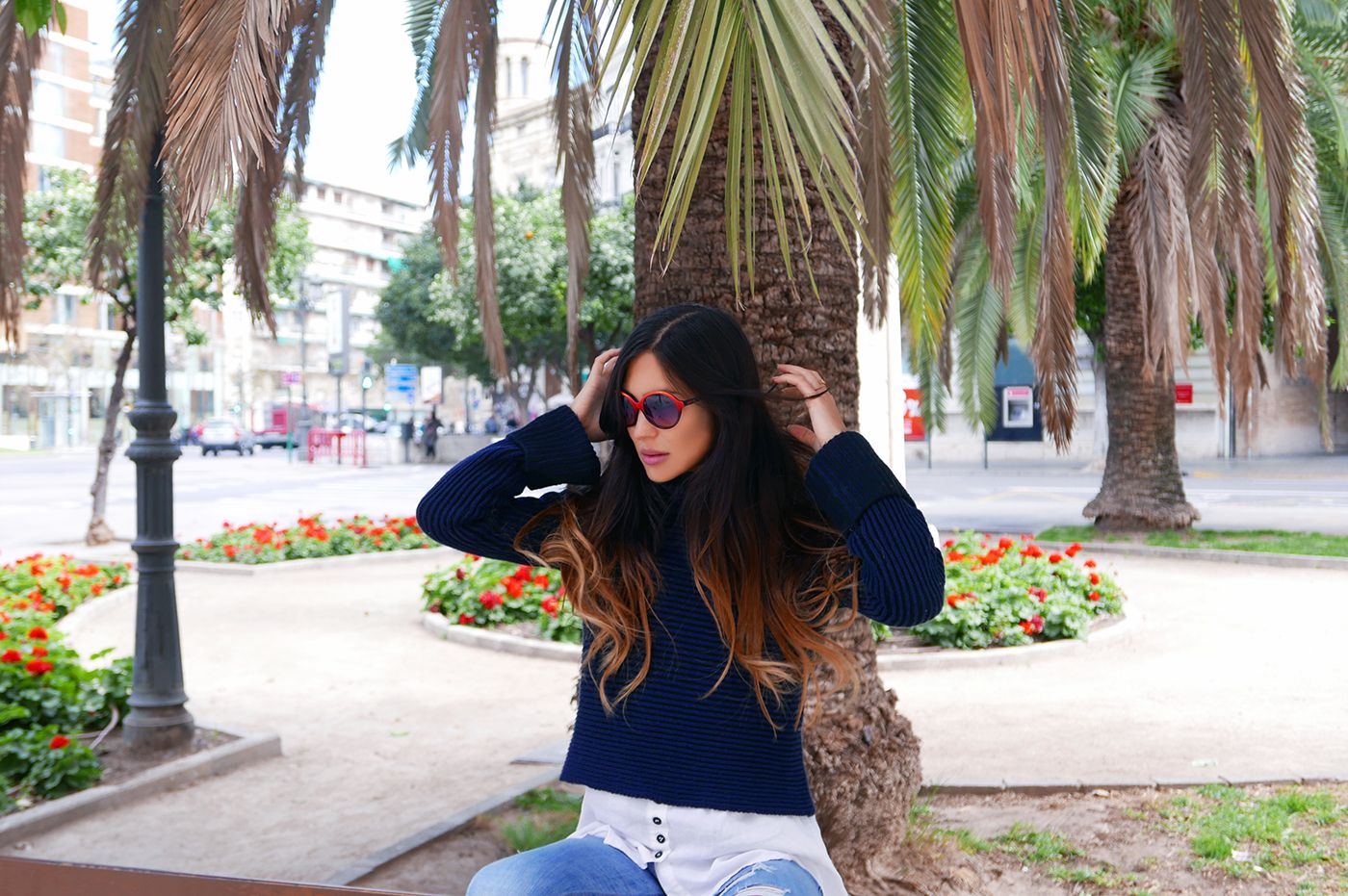 Euriental | fashion & luxury travel | Valencia, Spain, blue cropped oversized jumper.