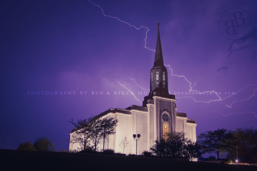 St. Louis Temple lightning storm