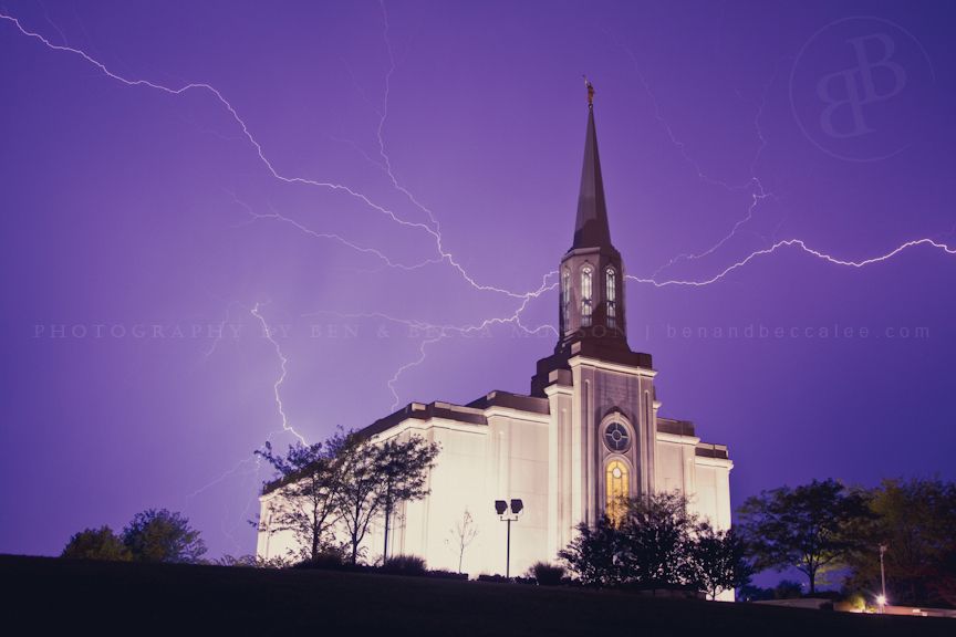 St. Louis Temple lightning storm