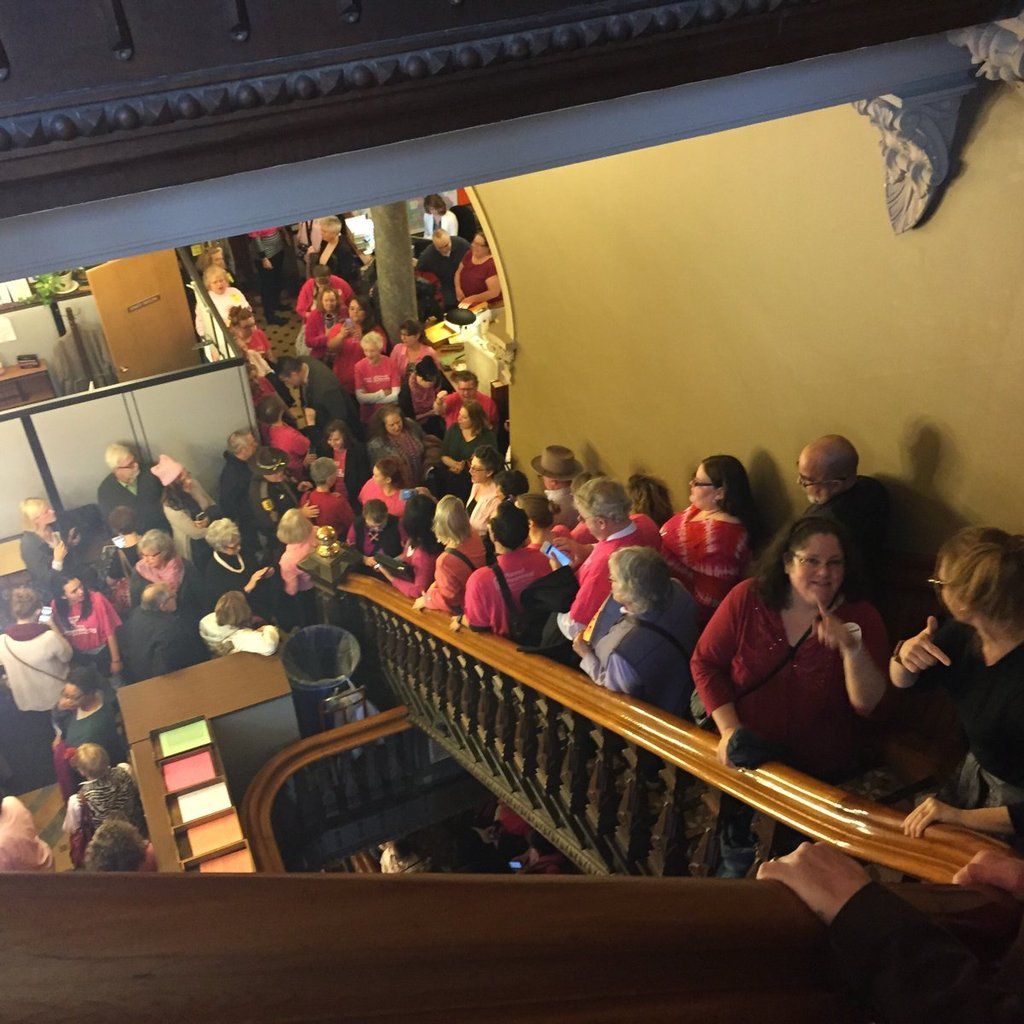 Planned Parenthood supporters at Iowa Capitol photo C289bcXUsAAz-H-_zpsrcfffqjc.jpg