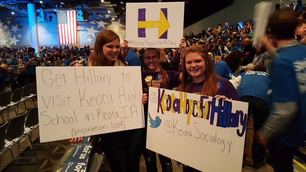 Hand-made Hillary signs photo CSH1jWlUcAA2IBm_zpsfl9wp88t.jpg