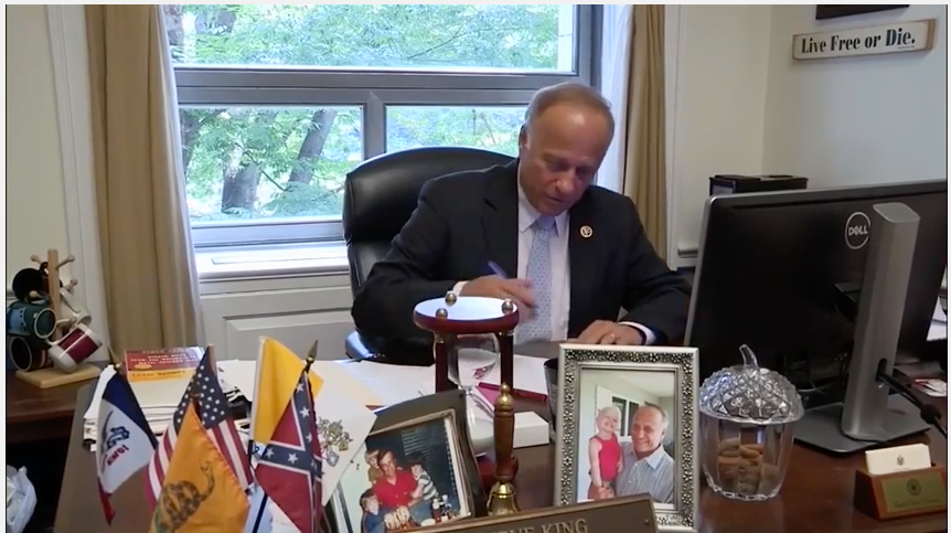 Steve King with Confederate flag photo Screen Shot 2016-07-10 at 10.02.31 PM_zpsnhxvi1dm.png